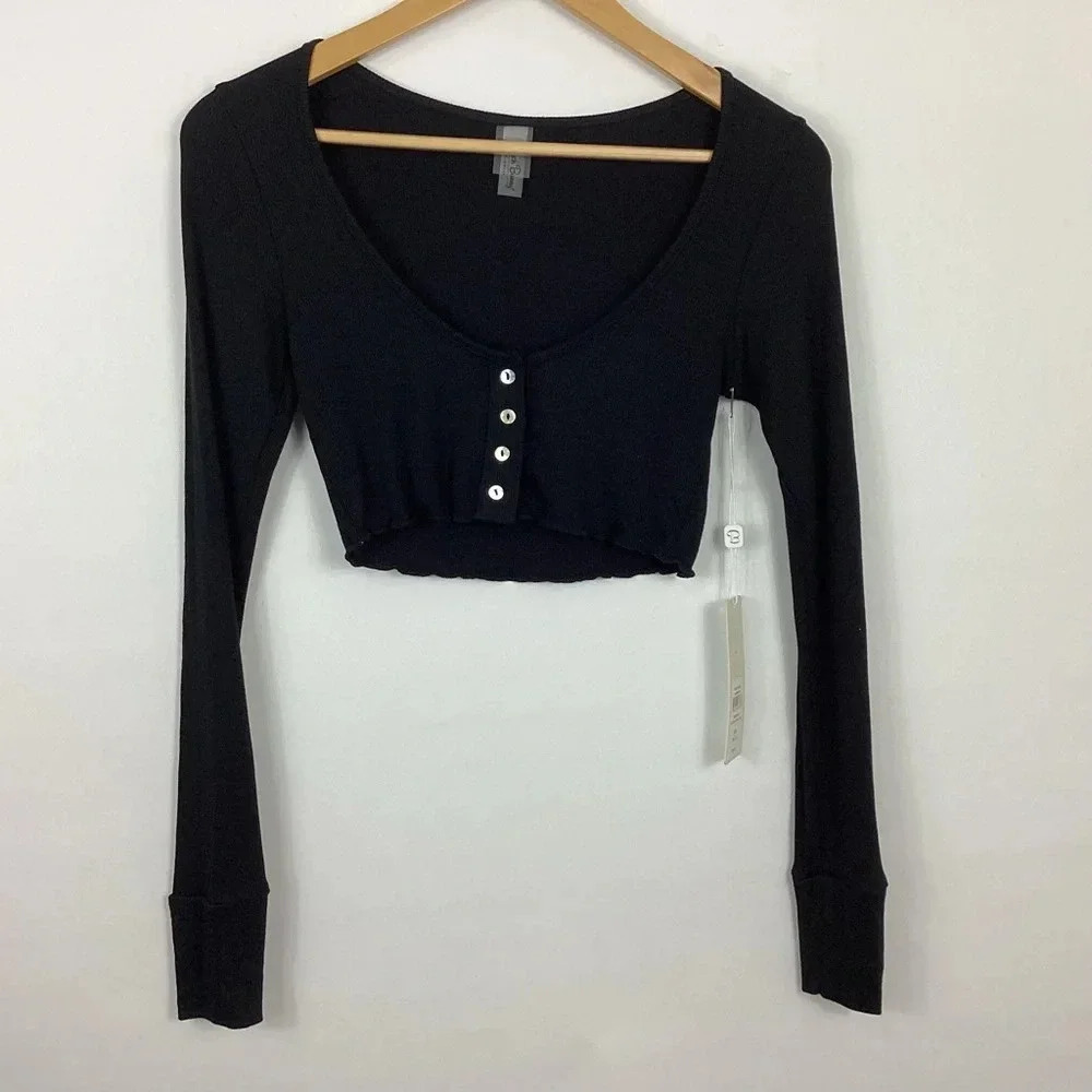 Beach Bunny Kylie Top Size Medium NWT